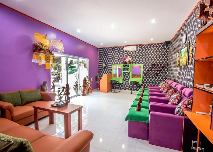 Sekar Ayu Salon & * Toyapakeh